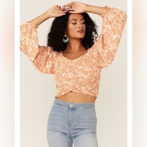 Flying Tomato Smocked Crop Top Orange Floral Boho Blouse Women’s Medium